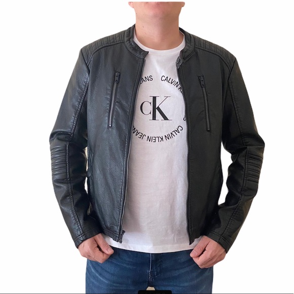 William Rast Other - William Rast faux leather moto jacket size M EUC
